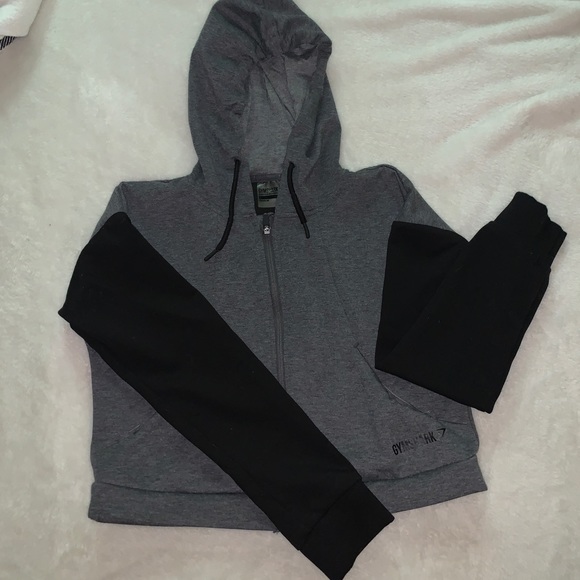 Gym Shark Cropped Sweater - Picture 1 of 5